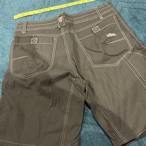 EUC KUHL shorts 10” inseam green/gray size 34